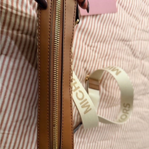 Michael Kors Tan and Brown Logo Crossbody Bag - Picture 4 of 11